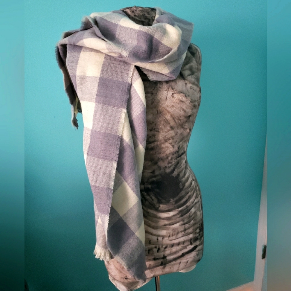 NWT Ruff Hewn Checkered Scarf